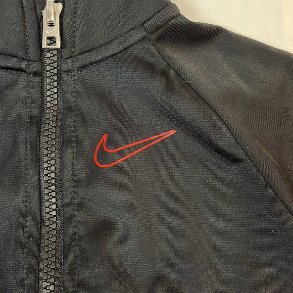 24M Nike track jacket - Picture 2 of 3